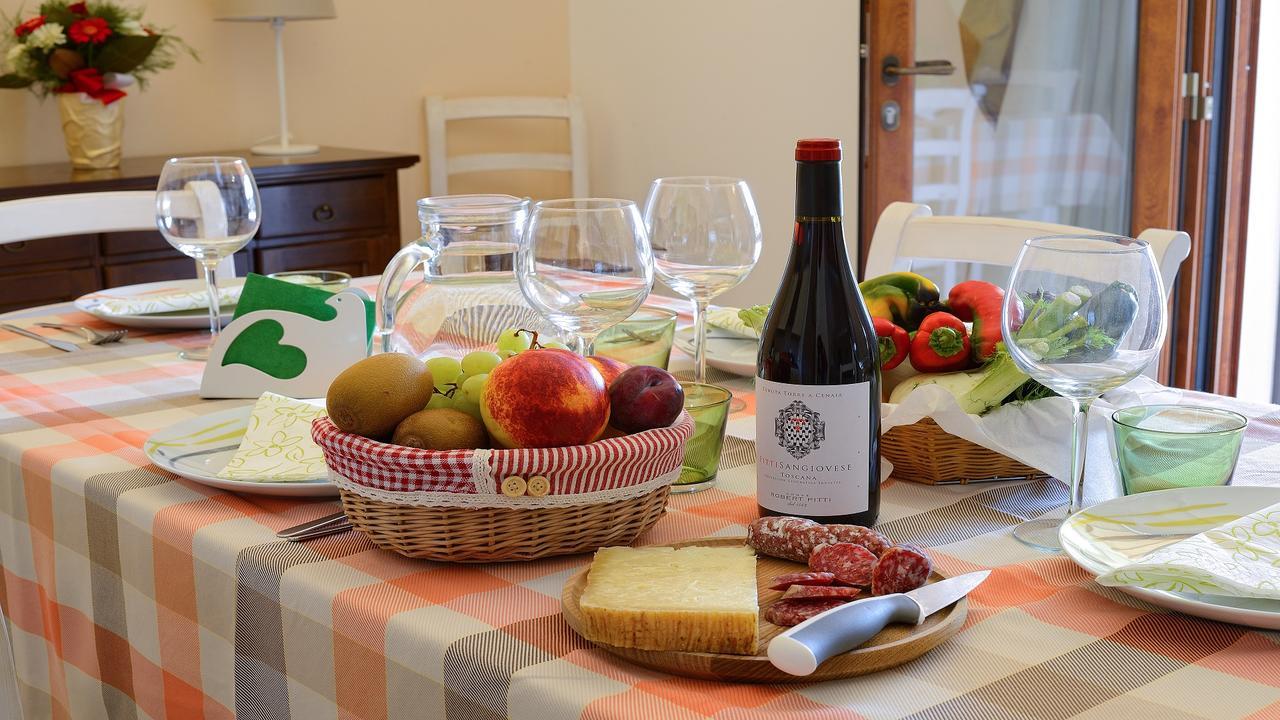 Apartament Agriturismo Deni Cenaia Zewnętrze zdjęcie