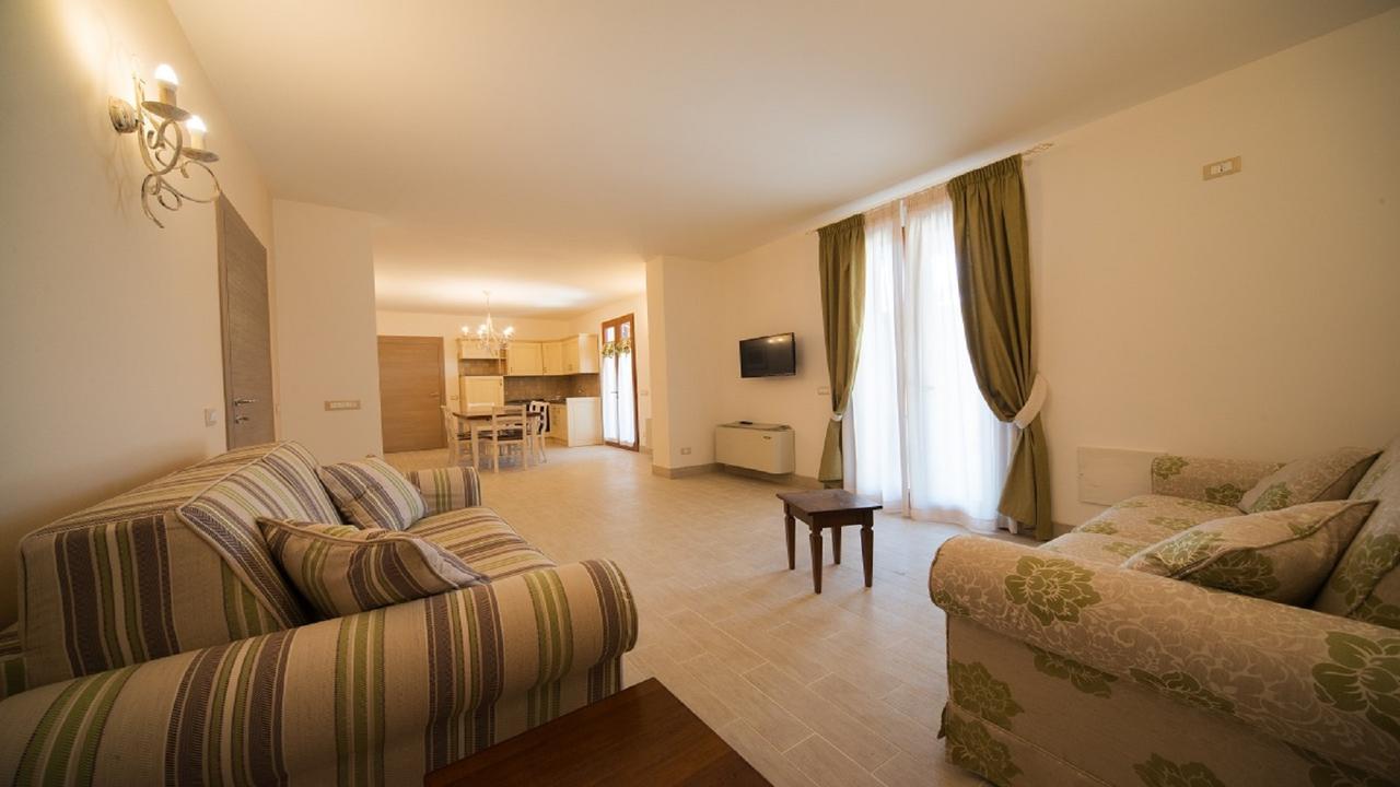Apartament Agriturismo Deni Cenaia Zewnętrze zdjęcie