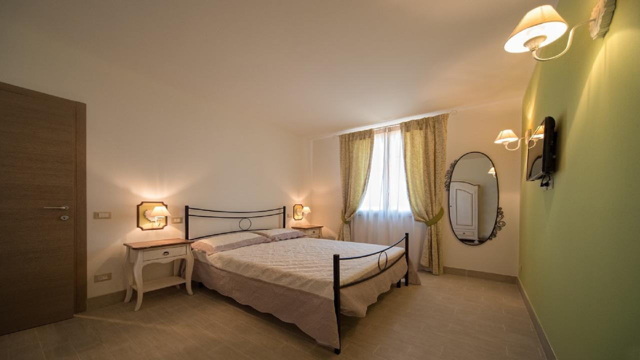 Apartament Agriturismo Deni Cenaia Zewnętrze zdjęcie