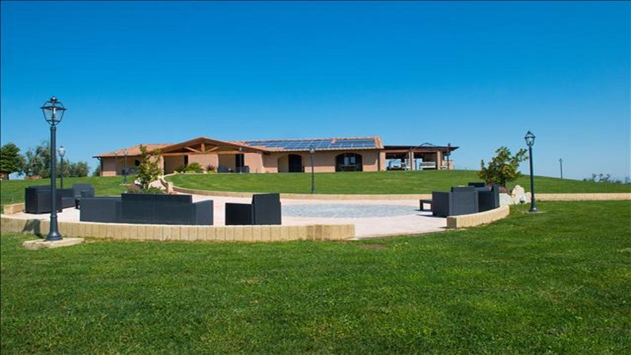 Apartament Agriturismo Deni Cenaia Zewnętrze zdjęcie