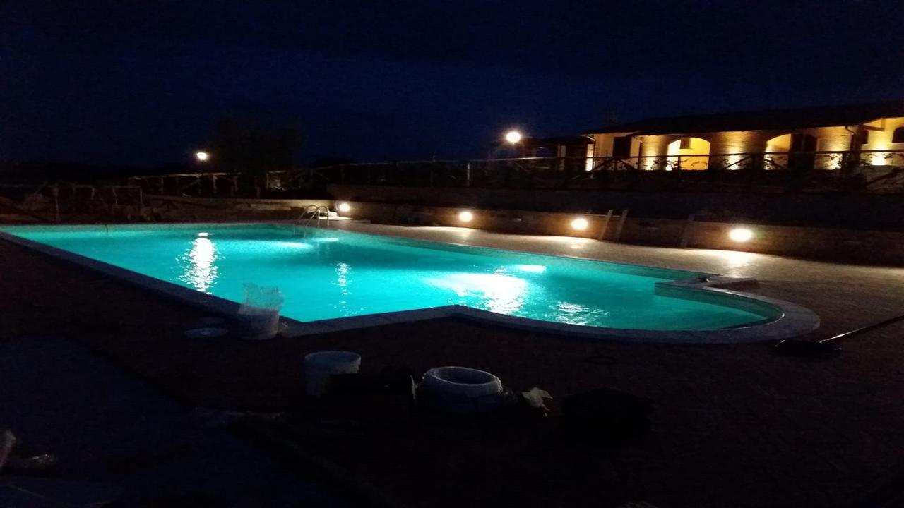 Apartament Agriturismo Deni Cenaia Zewnętrze zdjęcie